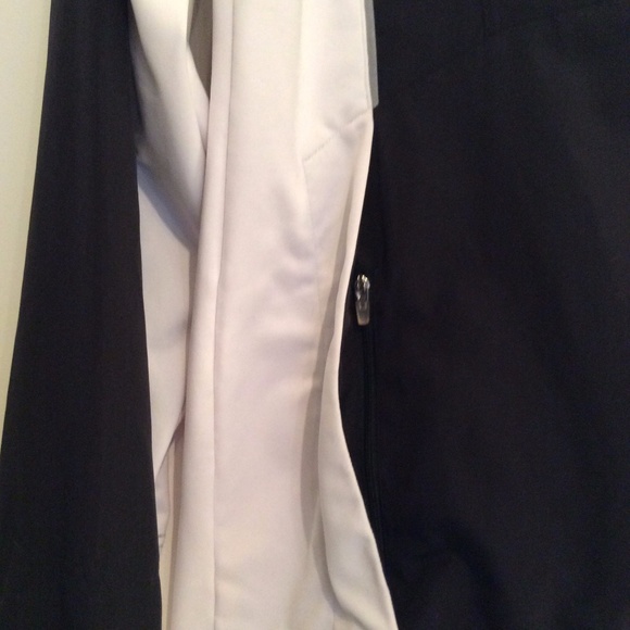 TYR sport/running coat - Picture 3 of 10